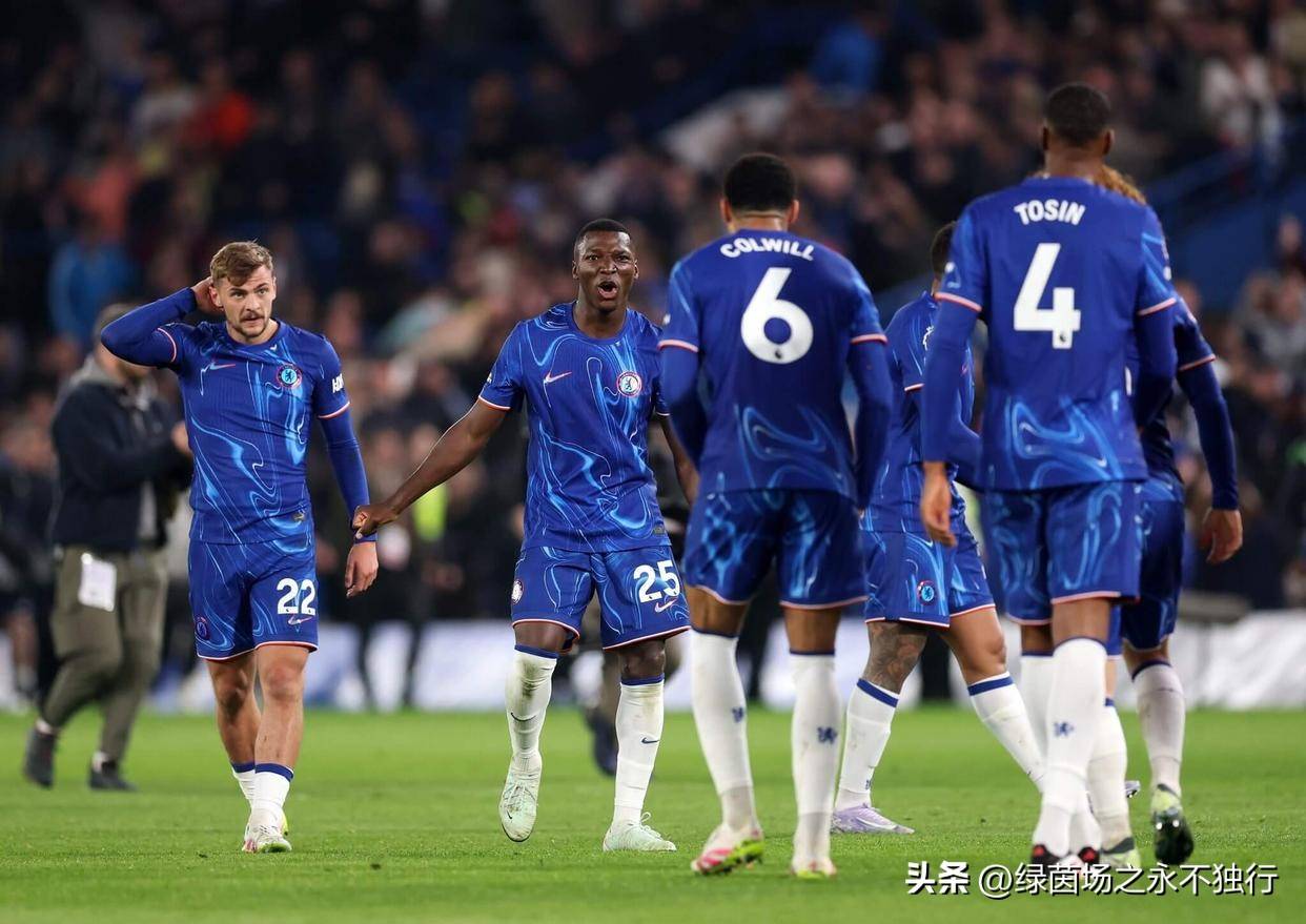 亚博体育平台 -英超清晨再迎强敌，本菲卡再遭质疑，主帅态度——话题不断，纪律约束更严格 